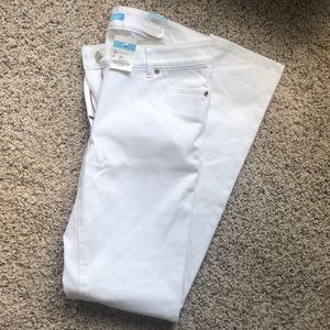 White full length jeans